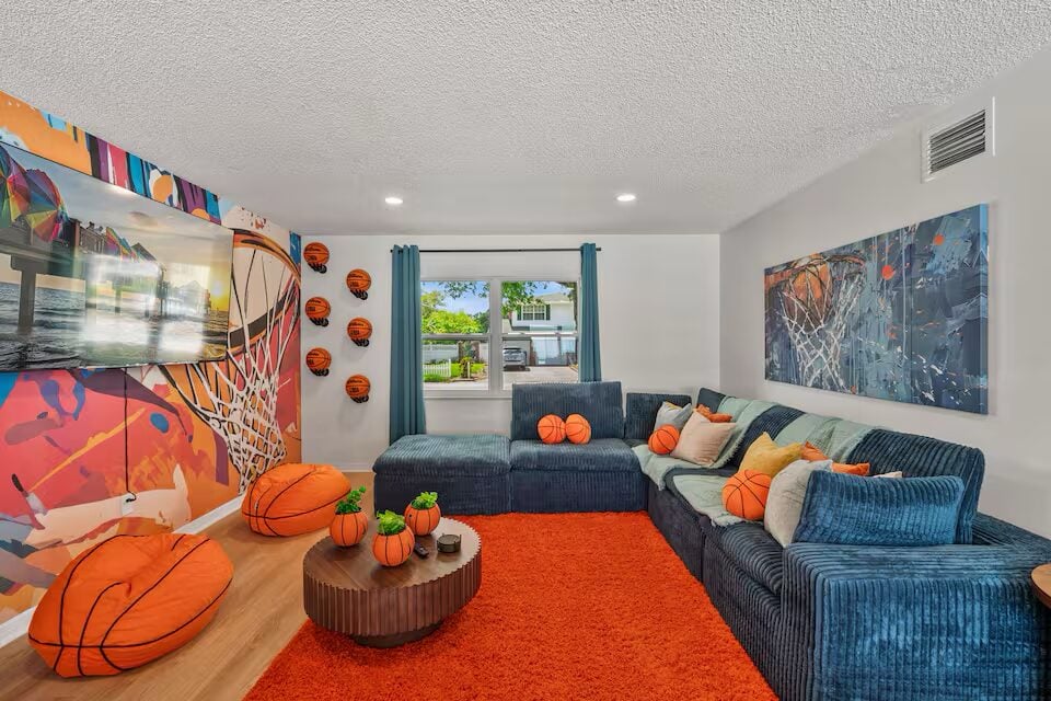 Two New Luxury Rentals Live 0a70ac25 885d 419a 863c aa99f9a4cb0d