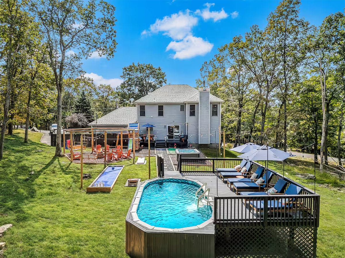 Short Term Rental pocono summit v2