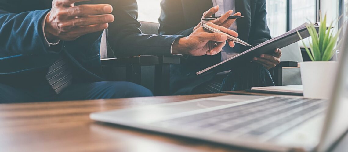 discussions of a open end vs. closed end fund